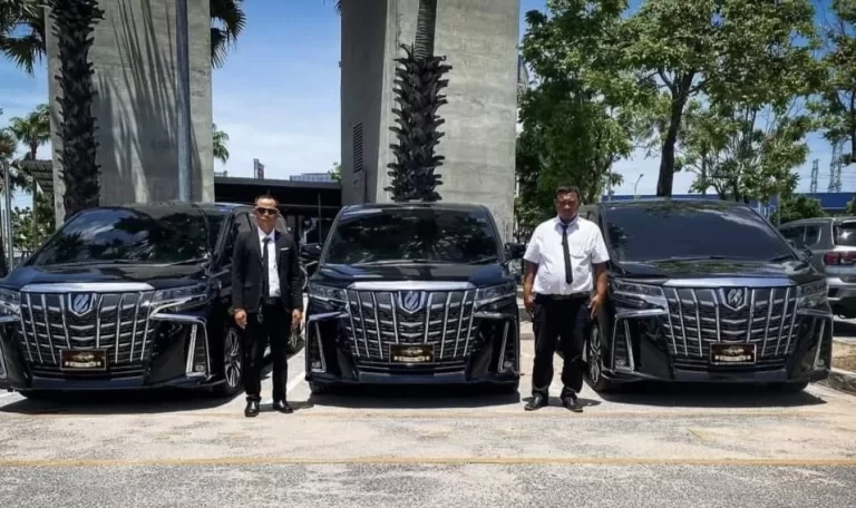 เช่ารถตู้อัลพาร์ดพร้อมคนขับจตุจักร