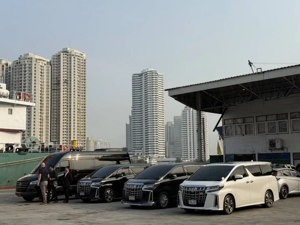 เช่ารถตู้อัลพาร์ดพร้อมคนขับบางพลัด