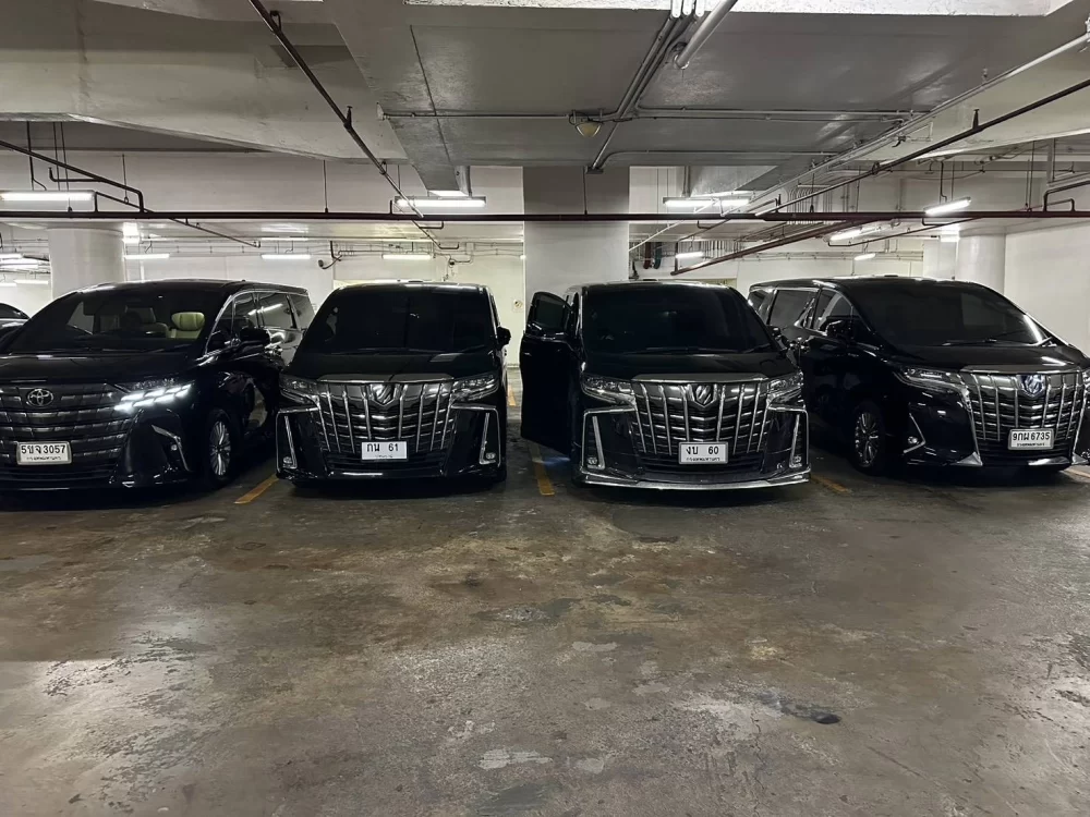 เช่ารถตู้อัลพาร์ดพร้อมคนขับบางกอกใหญ่