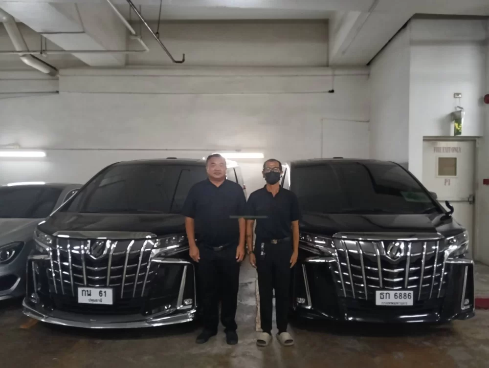 เช่ารถตู้อัลพาร์ดพร้อมคนขับห้วยขวาง